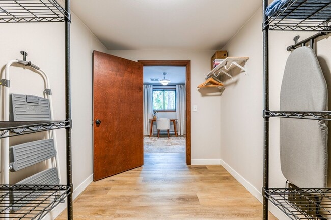 Building Photo - 1241 Birchmont Beach Rd NE