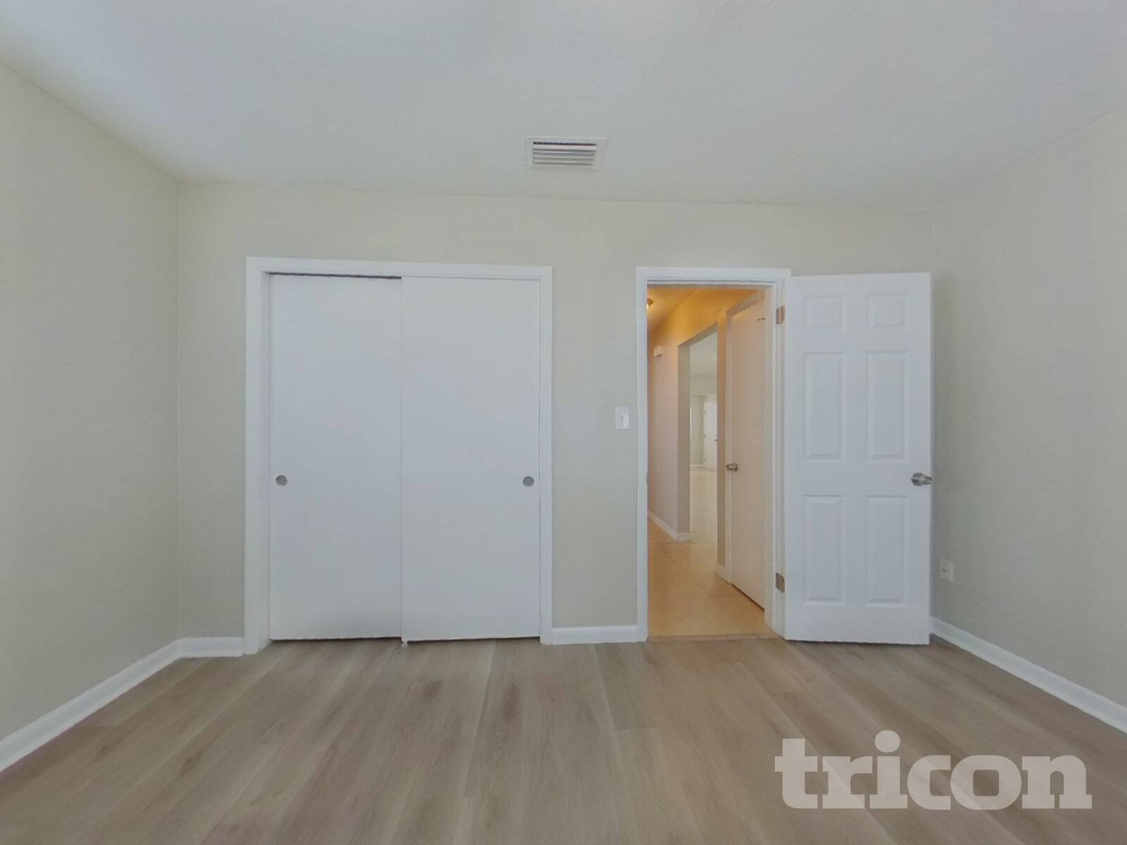 Building Photo - 301 Terrace Dr E