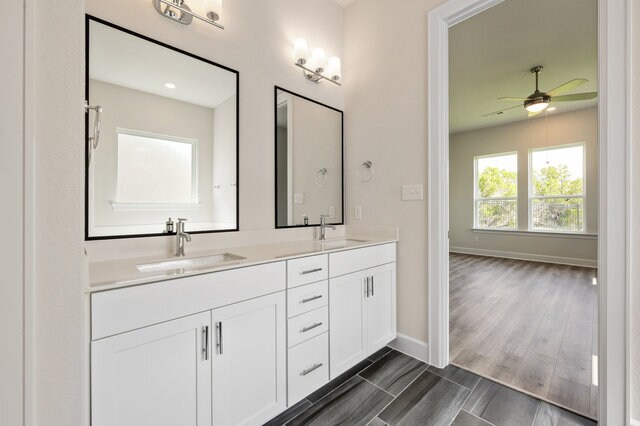 Building Photo - 368 Crimson Sky Ct