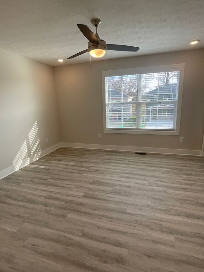 Building Photo - New Construction Townhome in a great locat...