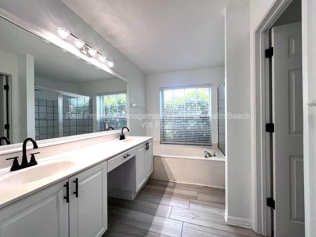 Building Photo - 3107 Contego Ln