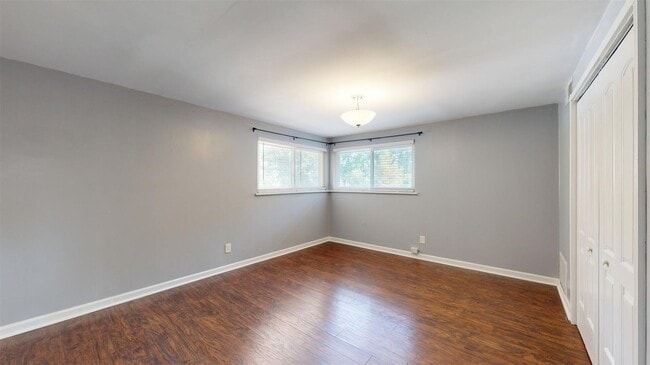 Building Photo - 7030 Clayton Rd