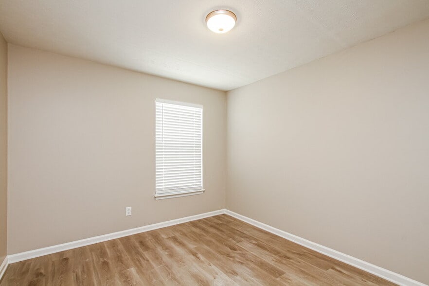 Building Photo - 4594 Norfleet St