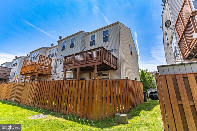 Building Photo - 8336 Hunter Murphy Cir