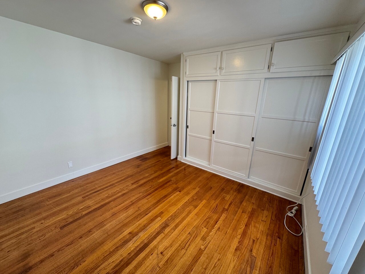 Building Photo - 11662 Sunset Blvd