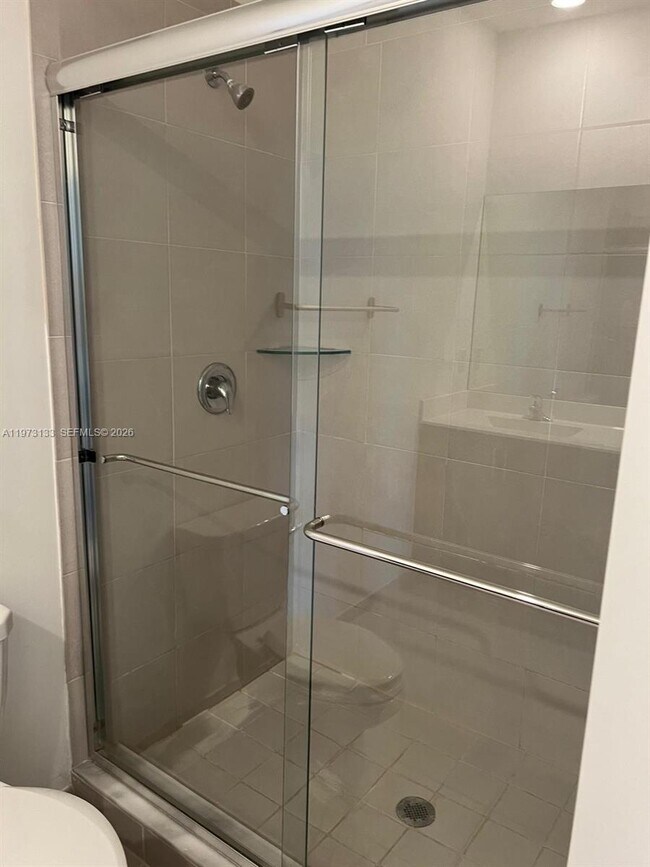 Building Photo - 20564 NE 5th Pl