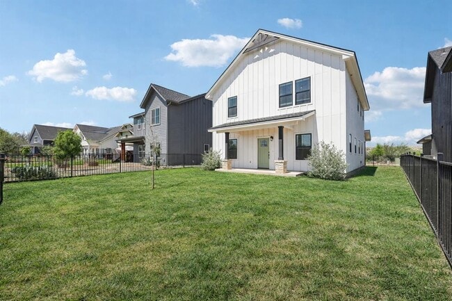 Building Photo - 416 Stagecoach Trail