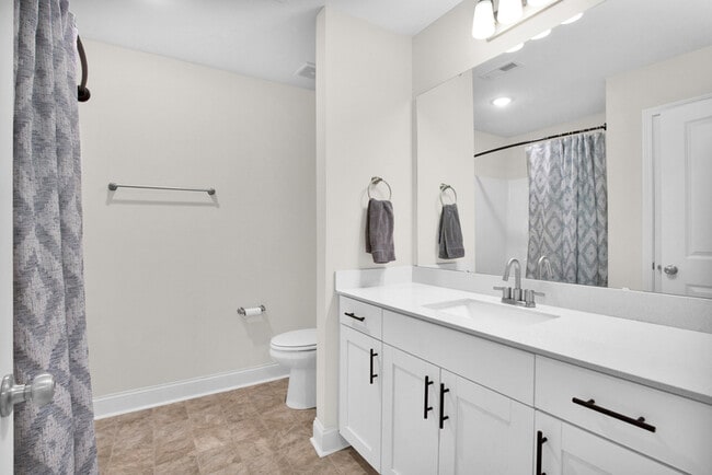 Building Photo - 245 Lonesome Glory Dr