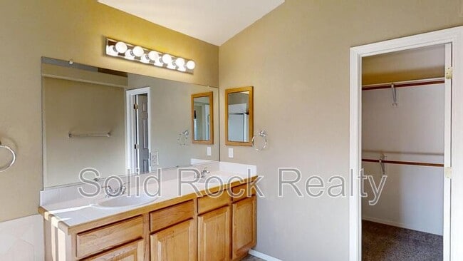 Building Photo - 3869 Pronghorn Meadows Cir