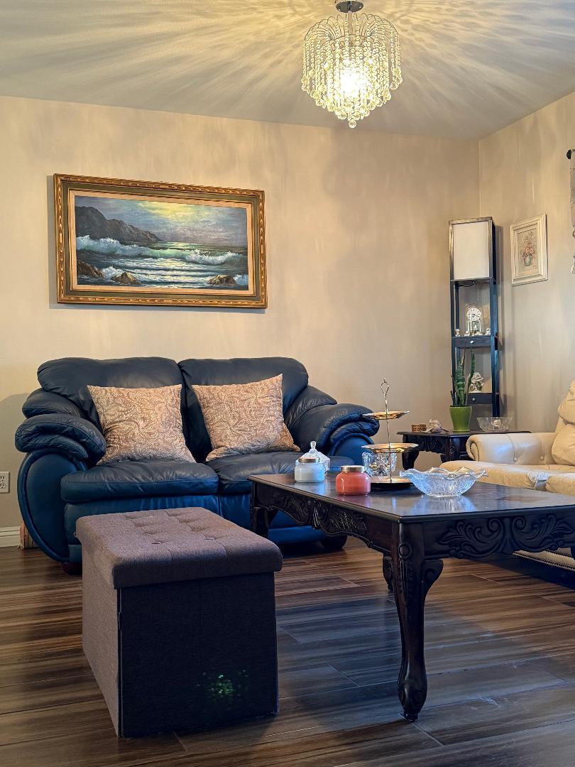 Guestroom - 7010 Dennison St