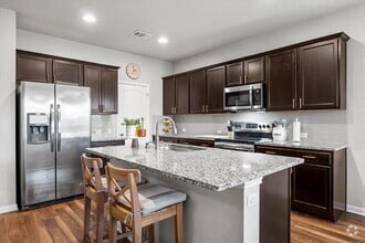 Building Photo - 1300 Ferryman Dr