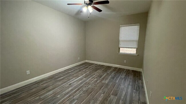 Building Photo - 6201 Morganite Ln