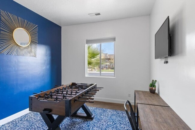 Building Photo - The Desert Jewel