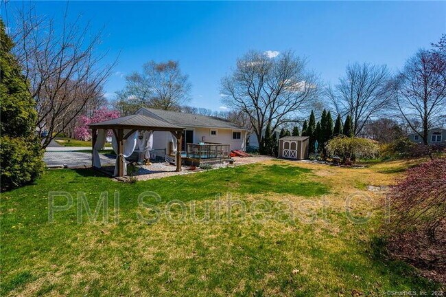 Building Photo - 36 Whittle St