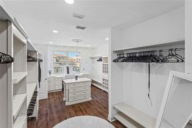 Building Photo - 8434 Chilton Dr