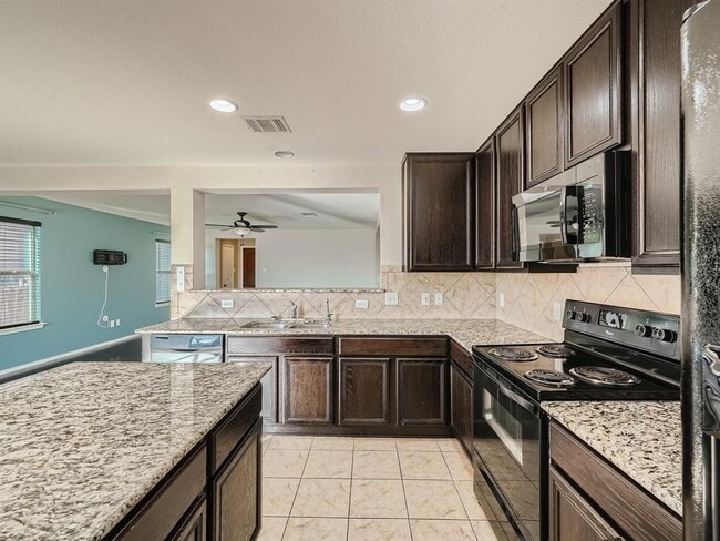 Building Photo - 503 Carrington St