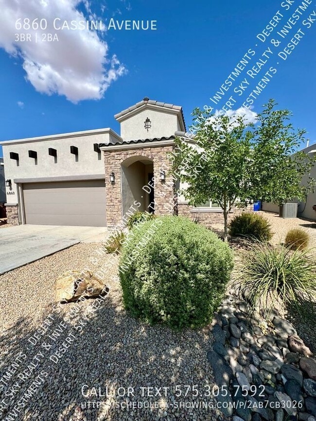 Building Photo - 6860 Cassini Ave
