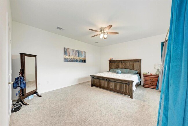 Building Photo - 411 Ravens Crst Dr