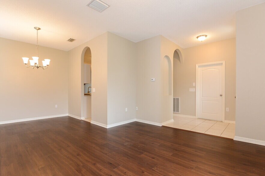 Building Photo - 1842 Linton Ln