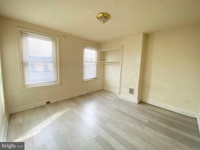 Building Photo - 3454 N Water St