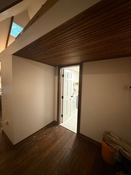 Building Photo - 214 Arlington Ave