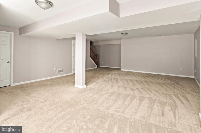 Building Photo - 6193 Karas Walk