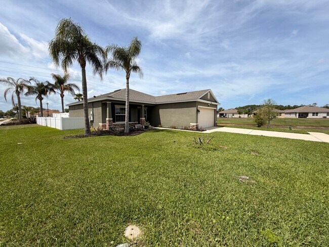 Building Photo - Conveniently Located 3BR Home in Port Orange Plantation
