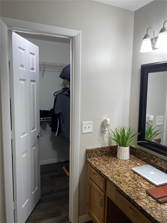 Building Photo - 482 N Pin Oak Pl