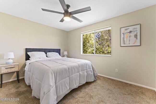 Building Photo - 6168 Greenbrook Dr