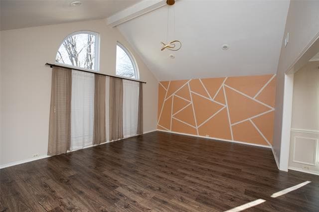 Building Photo - 705 Greenway Dr