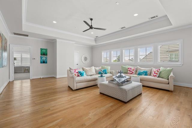 Building Photo - 4662 Sidonia Ct