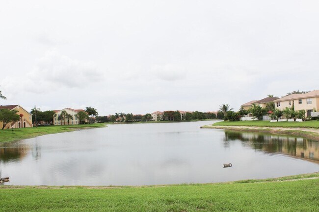 Building Photo - 4434 Lake Lucerne Cir
