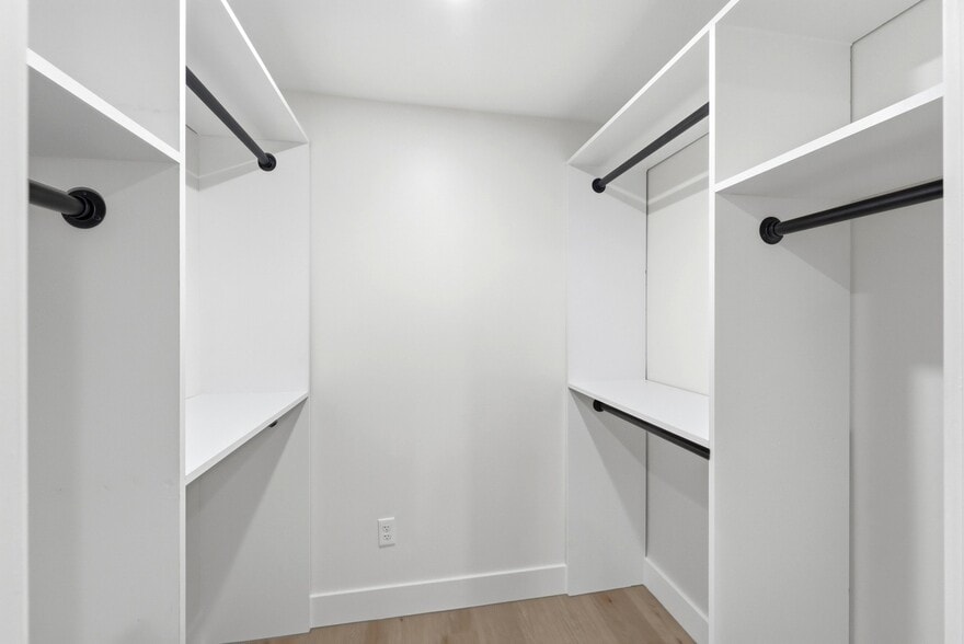 Building Photo - 8284 S 745 E