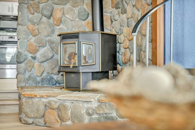 Building Photo - 25 El Caballo Trail