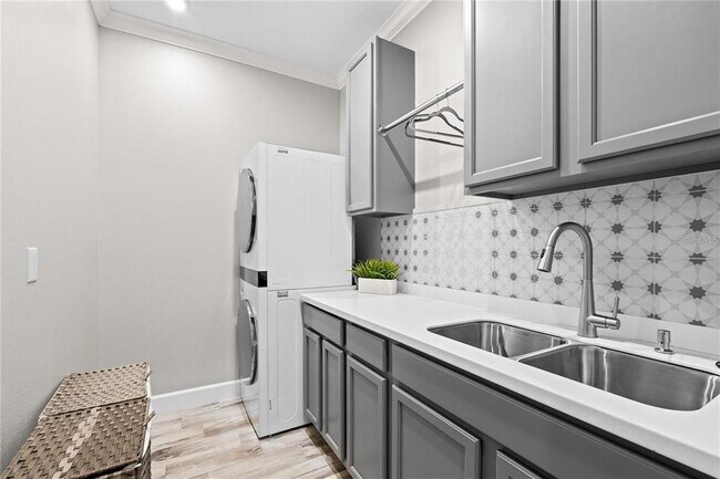 Building Photo - 15672 Sacile LN