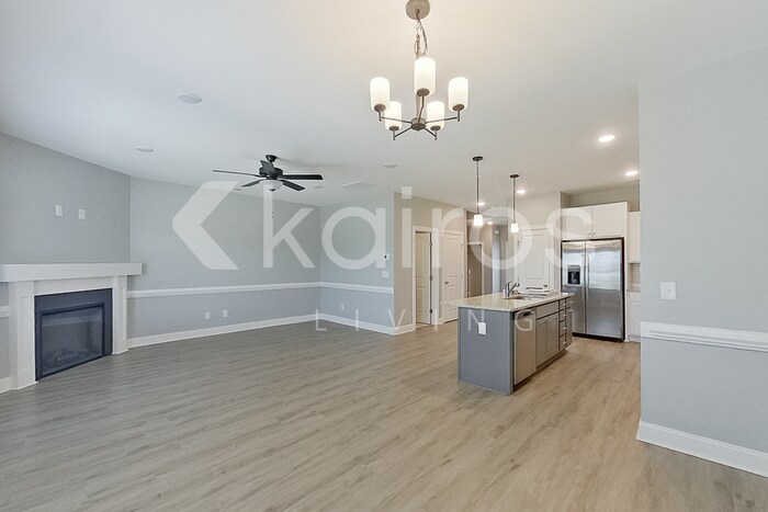 Building Photo - 3708 Oak Leaf Wy