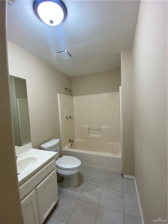 Building Photo - 10 Pine St