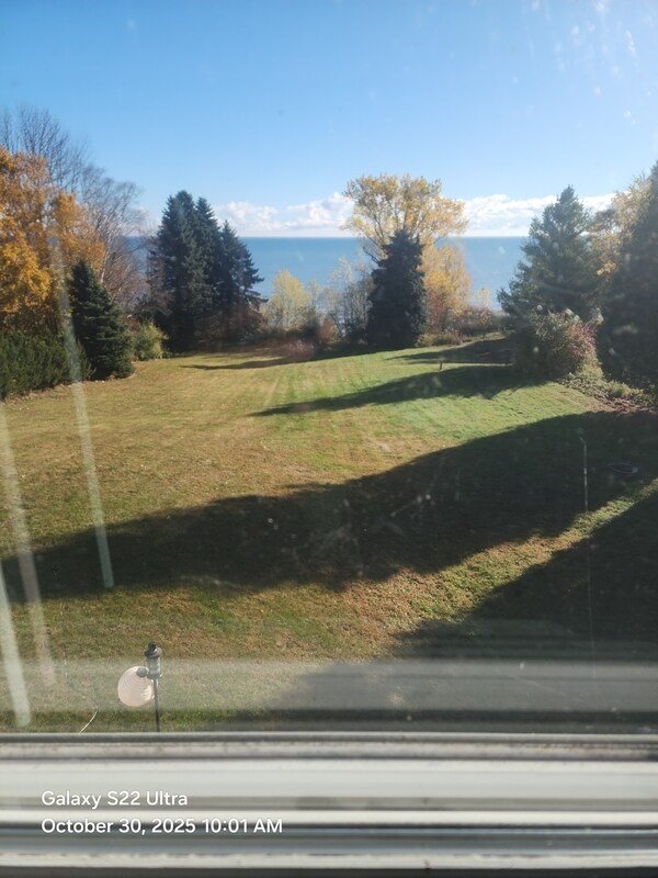 Building Photo - 3409 S 10th St