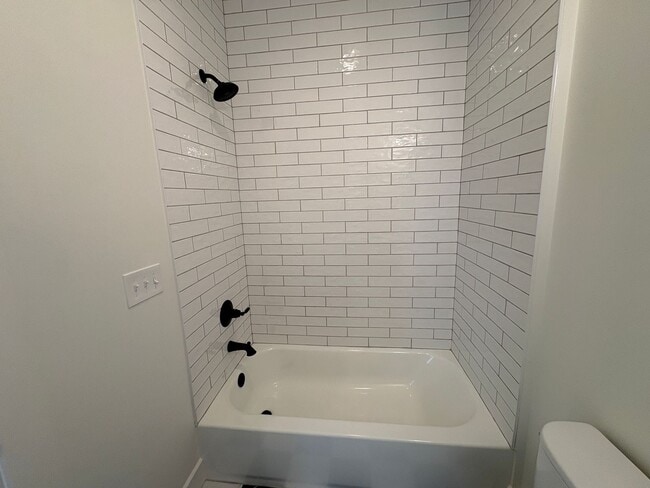 Building Photo - New Build- 3 bedroom, 2.5 bathroom home for Rent