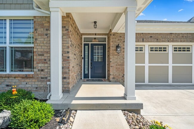 Building Photo - 2716 E Millstone Dr