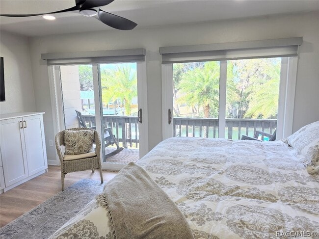 Building Photo - 65 Beach Ln