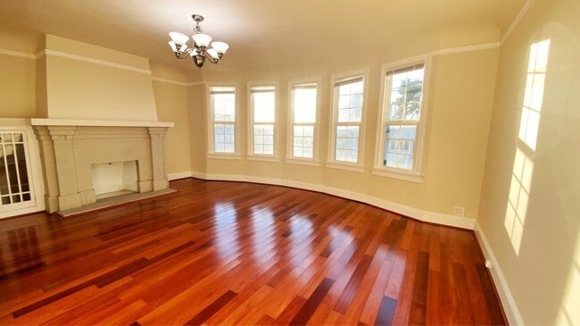 Building Photo - 2 bedroom in San Francisco CA 94116