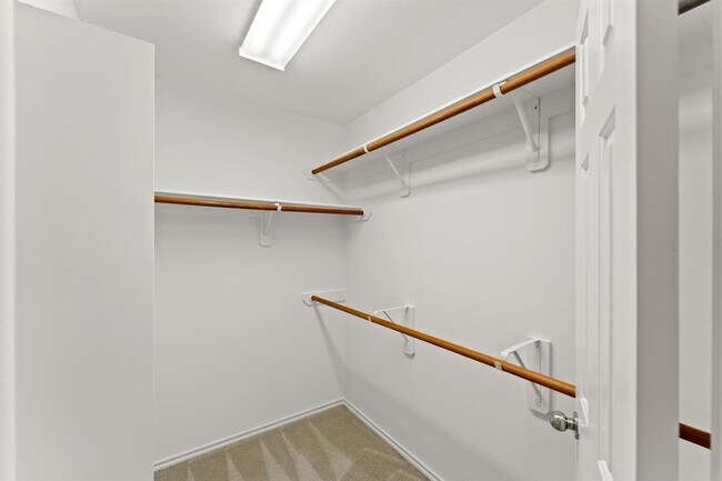 Building Photo - 6318 Veranda Green Trail