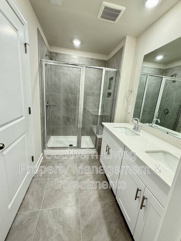 Building Photo - 1413 Old Rivers Rd