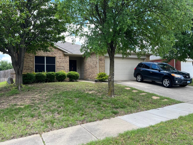 Building Photo - 4009 Shiraz Dr