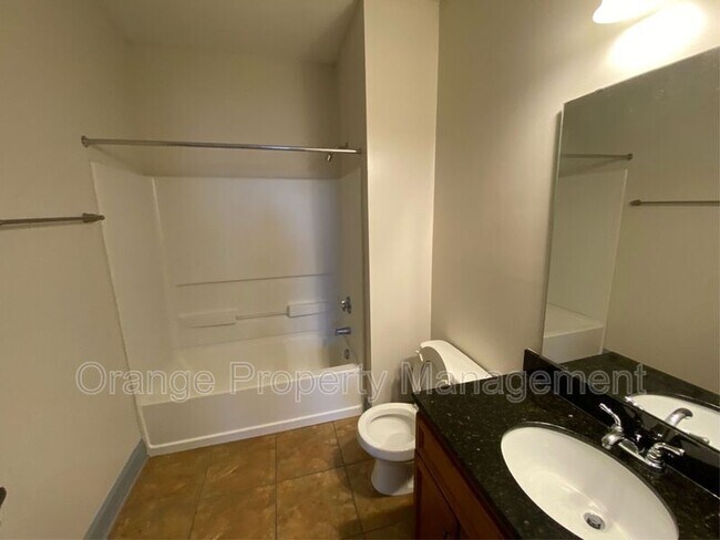 Building Photo - 1034 Shoveler Way