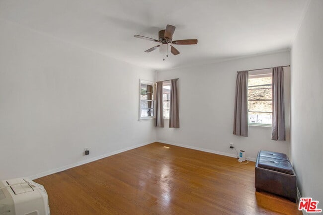 Building Photo - 5039 Marburn Ave