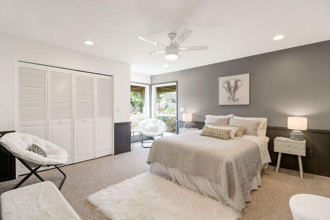 Building Photo - Beautiful 5 bed/4 bath + Den in Desirable Paradise Valley