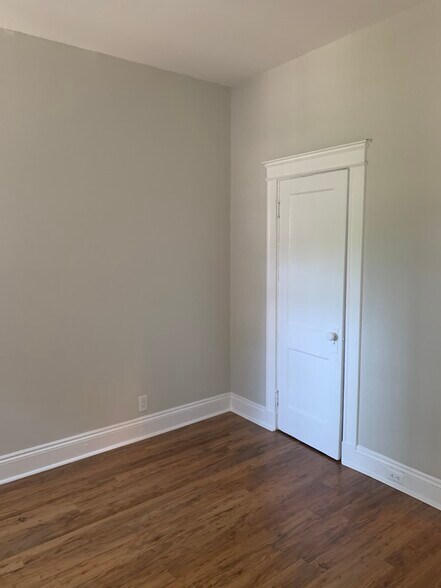 Building Photo - 1193 Commonwealth Ave