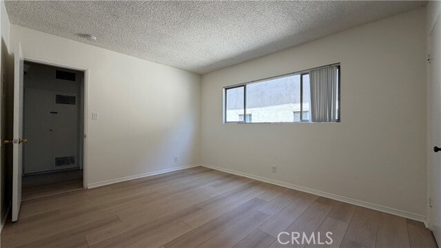 Building Photo - 866 W El Repetto Dr